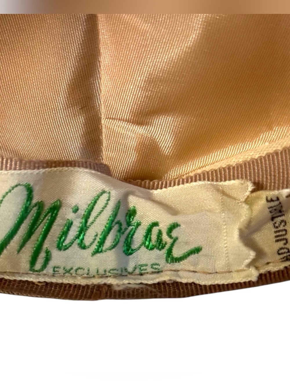 Milbrae Exclusives 50’s Textured Metallic Tan Adjustable Half Tilt Hat Millinery - Picture 7 of 7